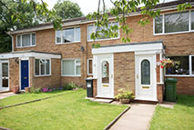 Available to let is a delightful first floor maisonette situated in Nethercote Gardens, Shirley, Solihull in close proximity to Shirley town centre and within walking distance to Shirley Railway Station.